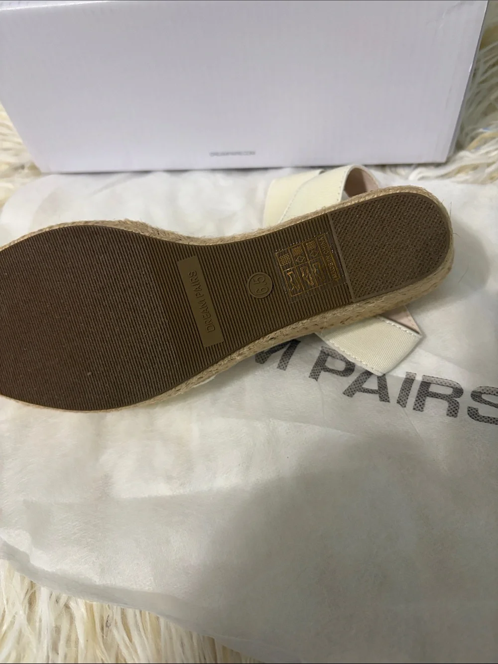Dream Pairs Cream Canvas Ankle-Strap Espadrille